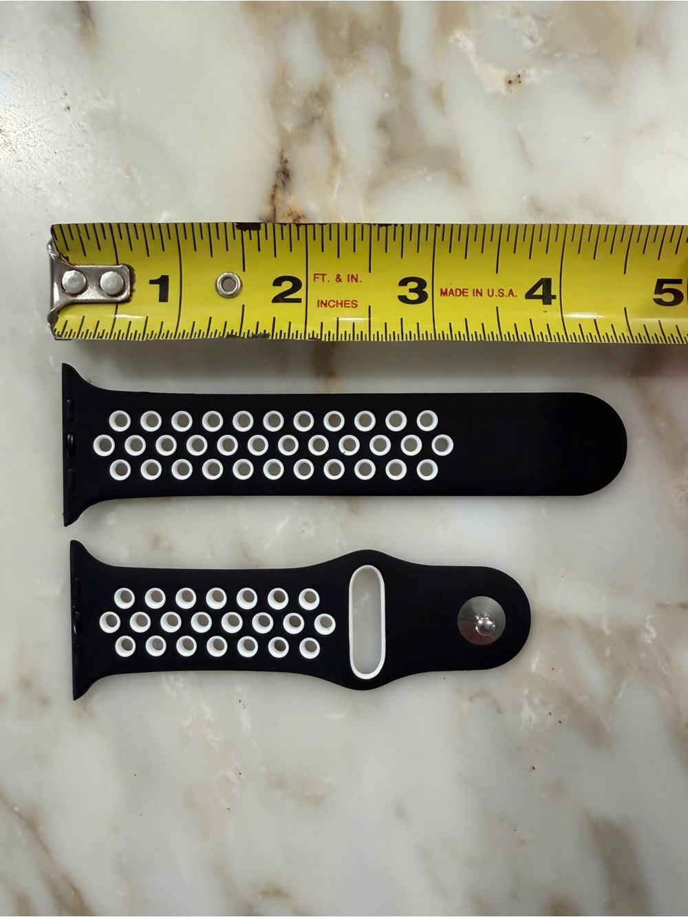 Black & White Apple Sport Replacement Watch Band for Smartwatch